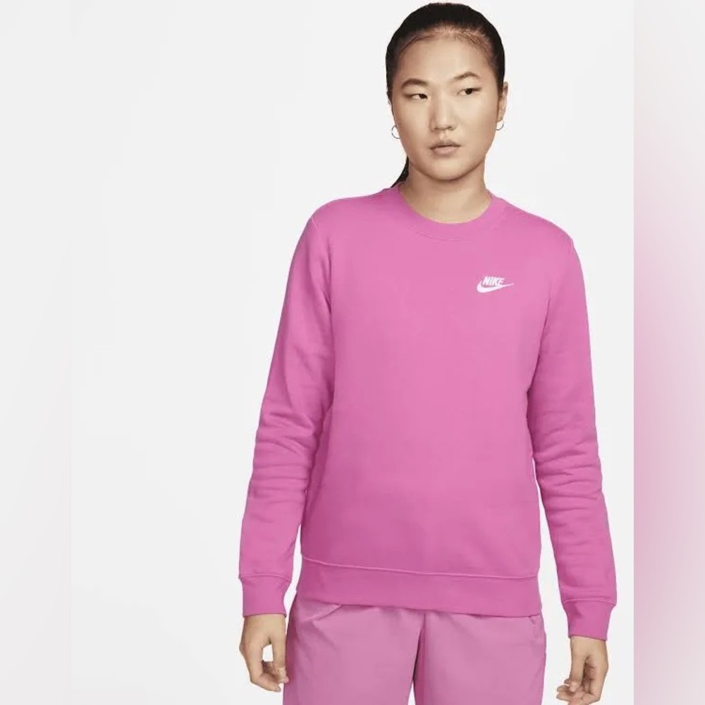 Nike Crewneck In Fuchsia Size Large - image 1